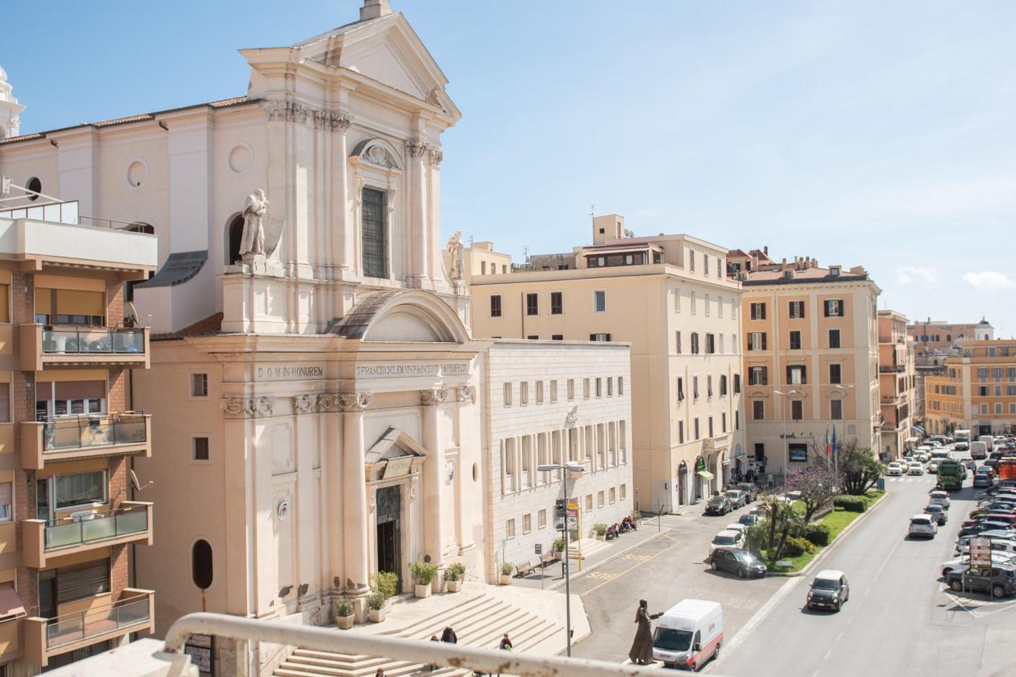 Casa Vacanze Family House Posizione Centralissima Civitavecchia Eksteriør bilde