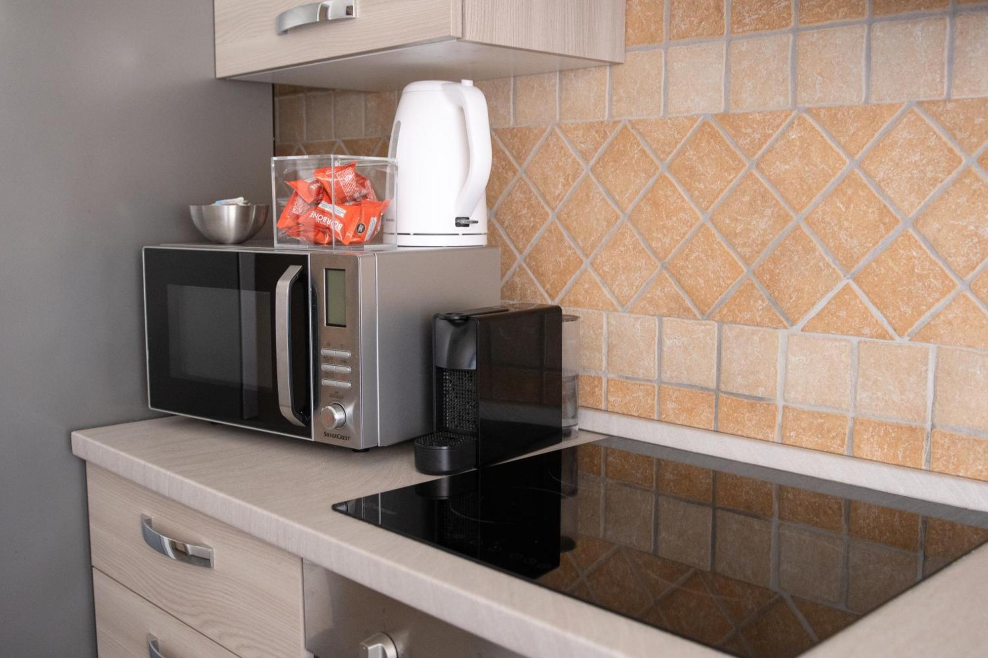 Casa Vacanze Family House Posizione Centralissima Civitavecchia Eksteriør bilde