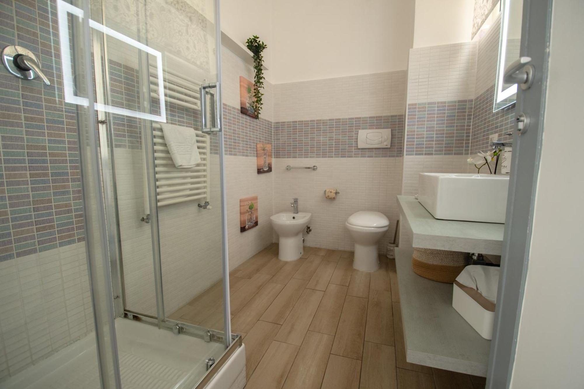 Casa Vacanze Family House Posizione Centralissima Civitavecchia Eksteriør bilde
